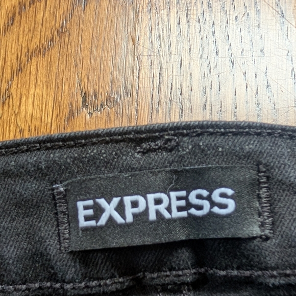 Express Denim Shorts - Picture 5 of 8